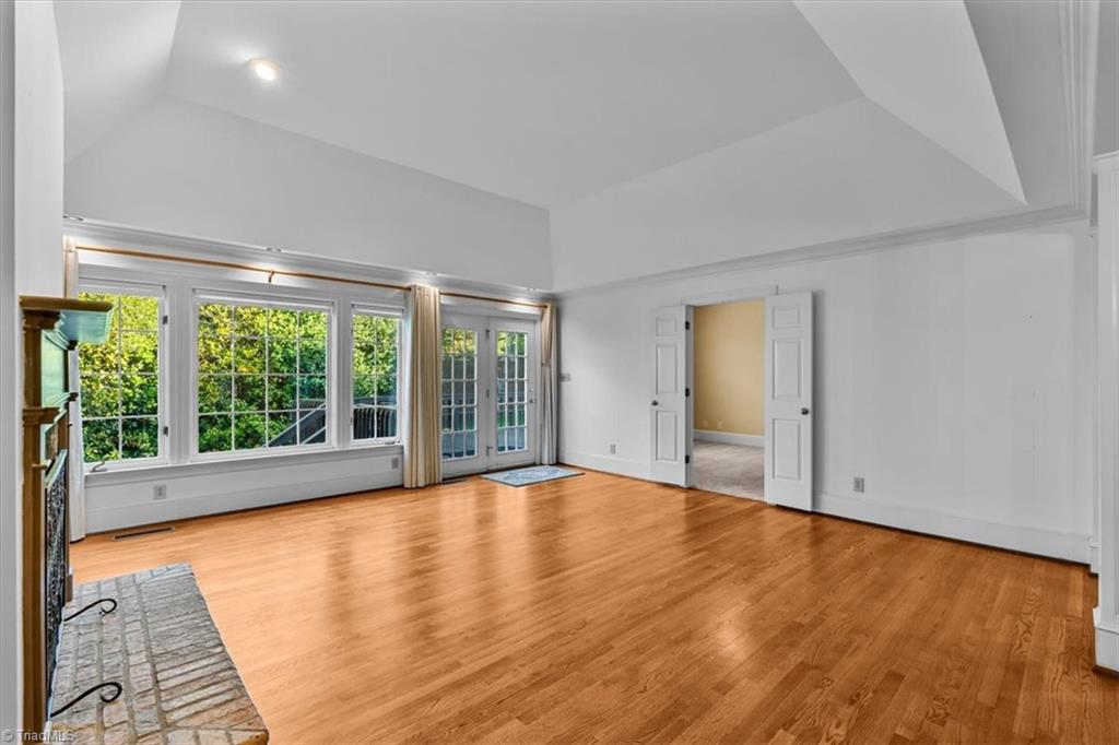3 Sommerton Court Property Photo 6