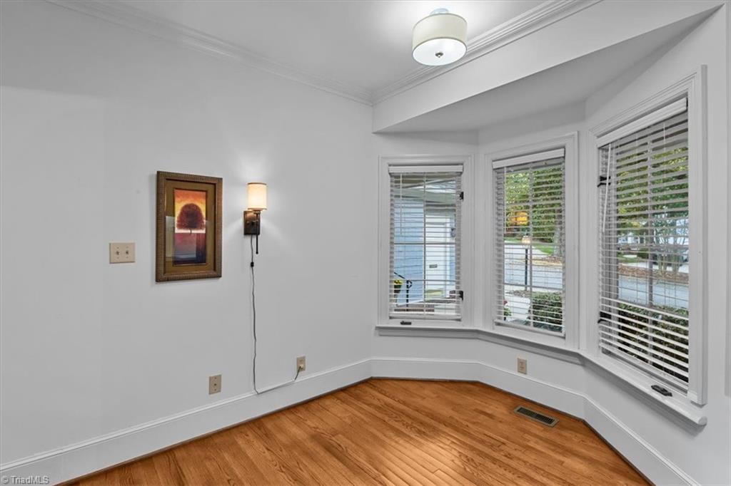 3 Sommerton Court Property Photo 13
