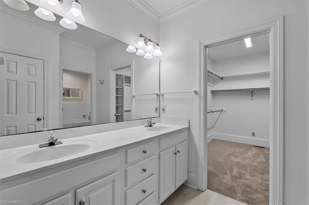 3 Sommerton Court Property Photo 17