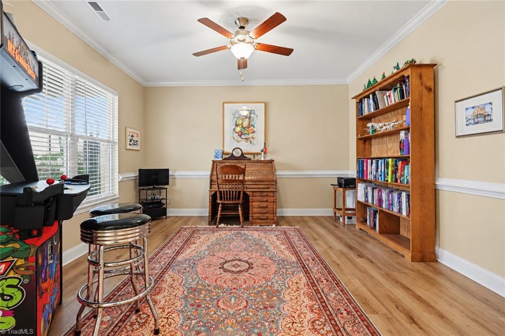 2543 Redwood Hill Court Property Photo 7