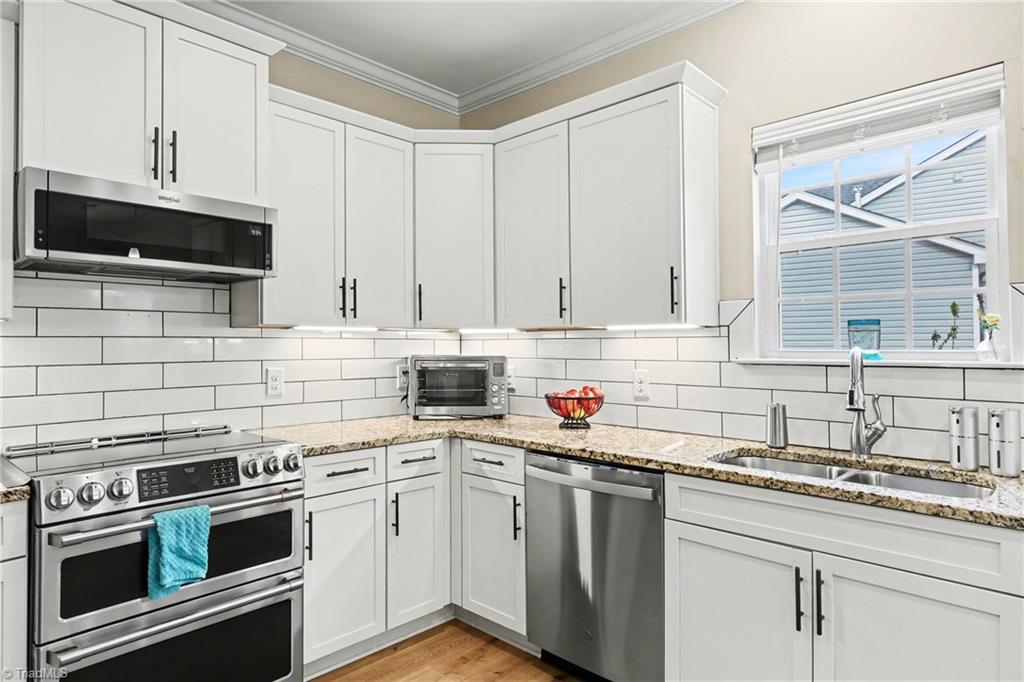 2543 Redwood Hill Court Property Photo 15