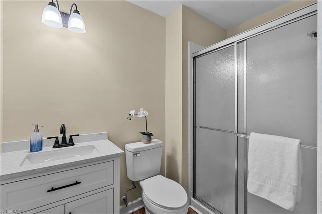 606 Pleasant Drive Property Photo 16