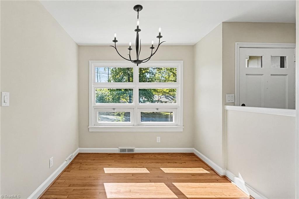 3708 Parkwood Drive Property Photo 12