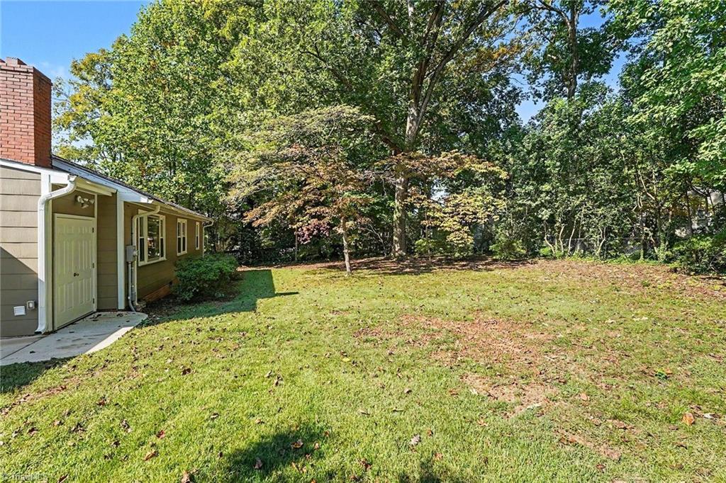 3708 Parkwood Drive Property Photo 19