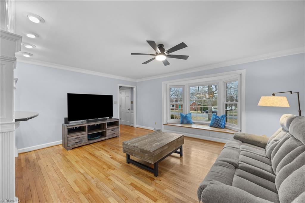 301 Jones Street Property Photo 8