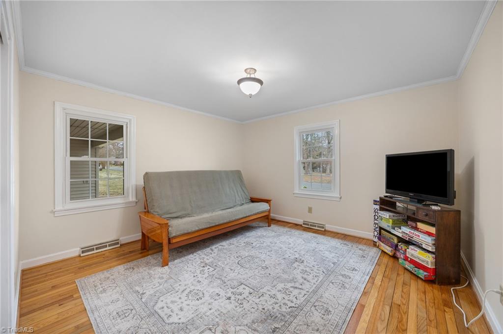 301 Jones Street Property Photo 23