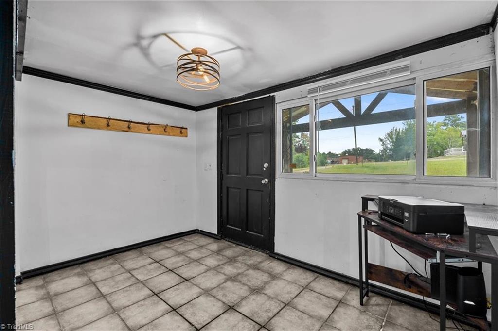 353 Sunshine Heights Road Property Photo 23