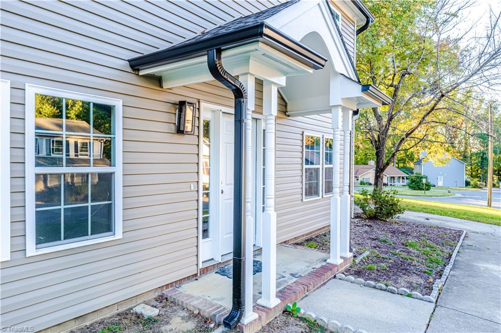 3 Ivyglen Court Property Photo 6