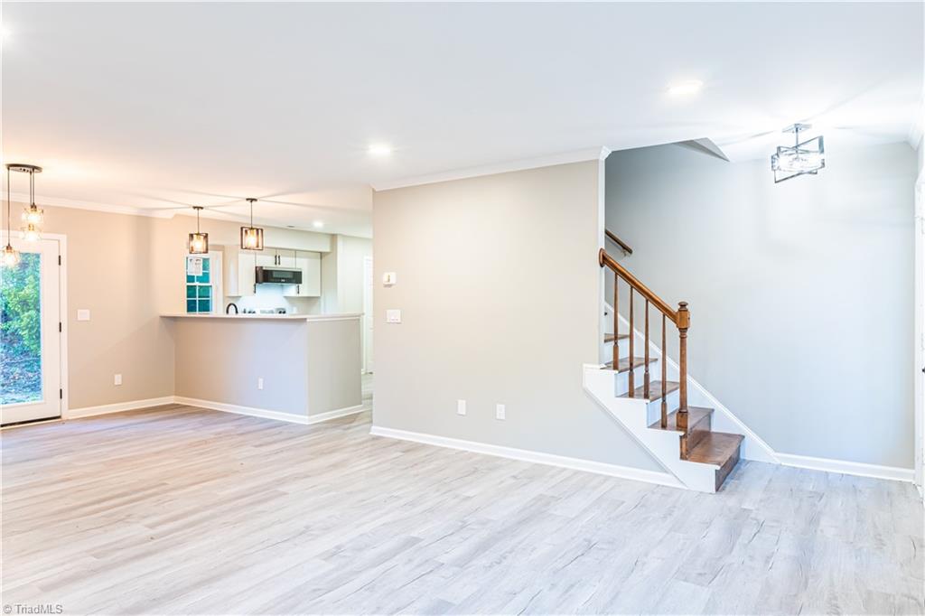 3 Ivyglen Court Property Photo 9