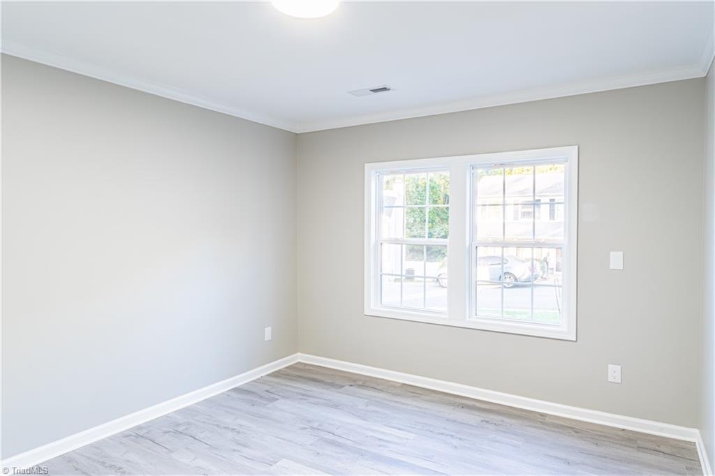 3 Ivyglen Court Property Photo 16