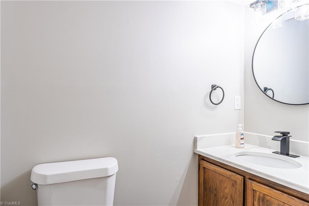 3 Ivyglen Court Property Photo 21