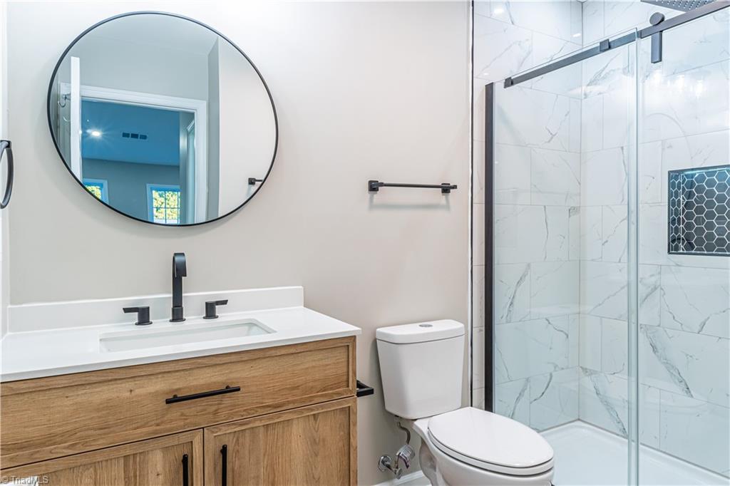 3 Ivyglen Court Property Photo 27