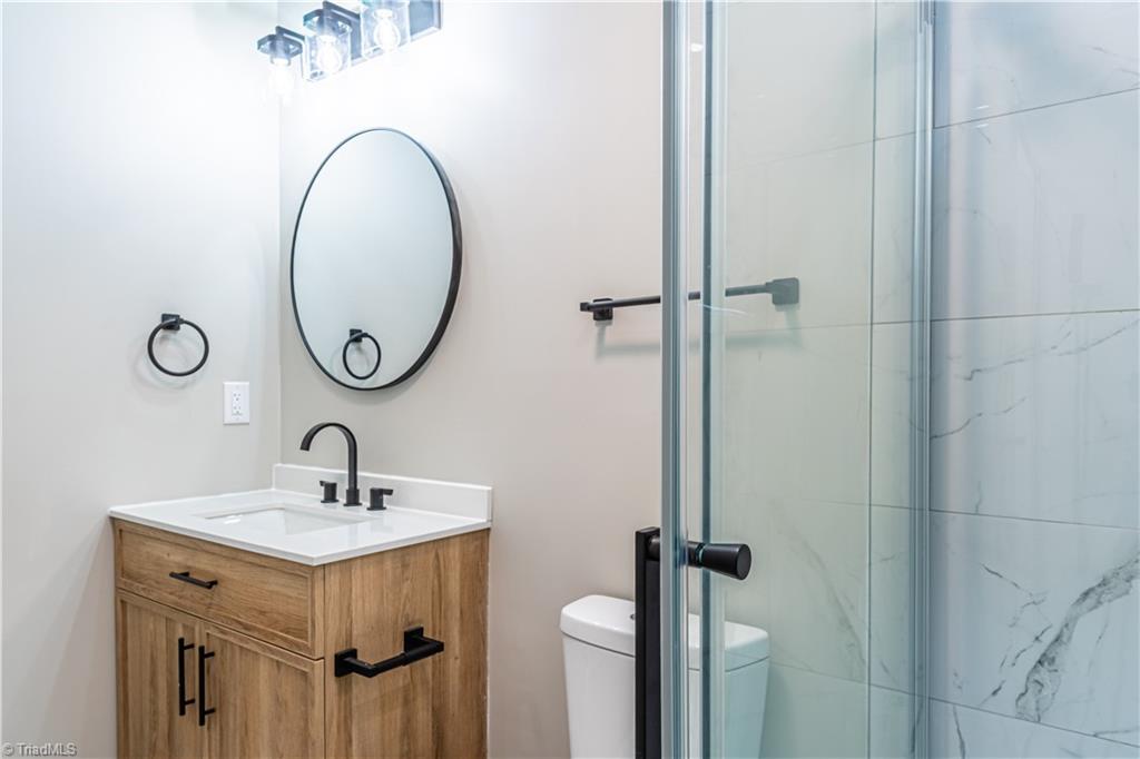3 Ivyglen Court Property Photo 29