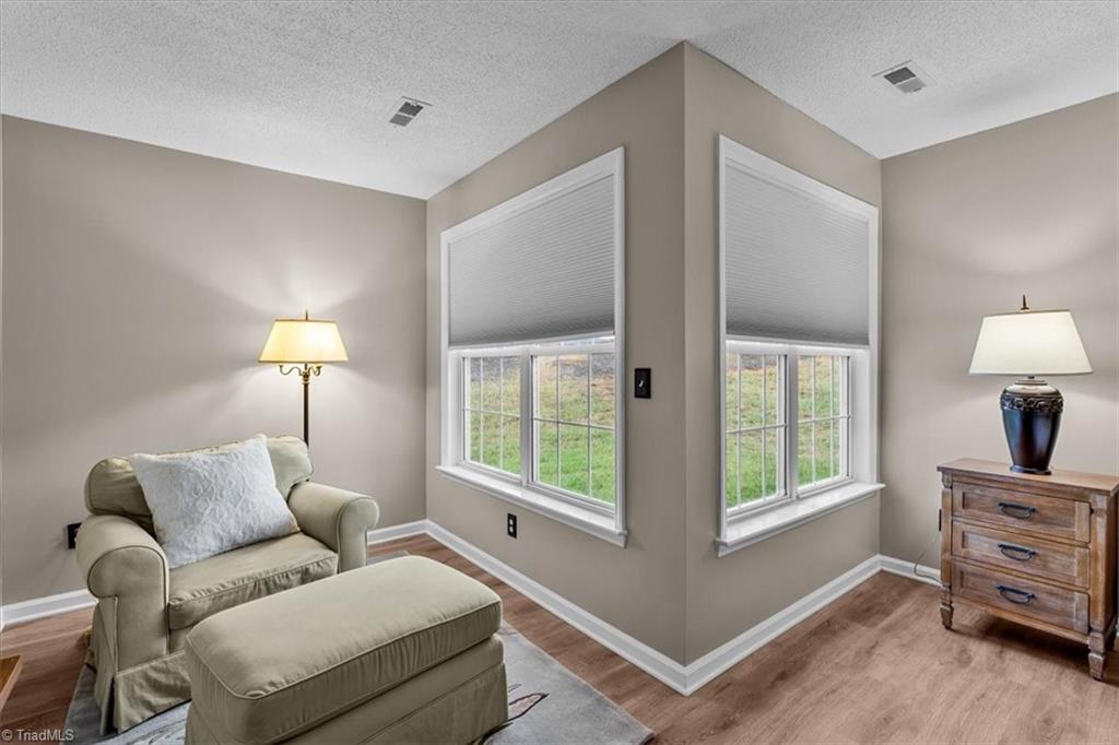 7 Shelburne Court Property Photo 18