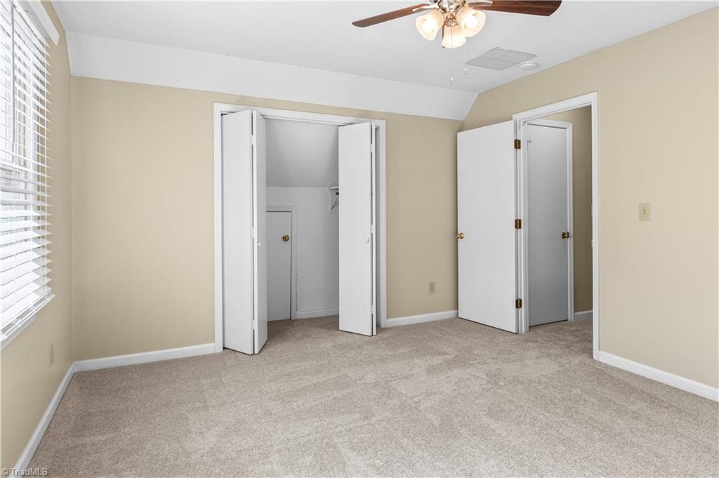 65 Carrisbrooke Lane Property Photo 19