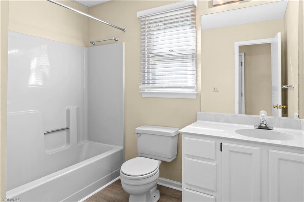 65 Carrisbrooke Lane Property Photo 21