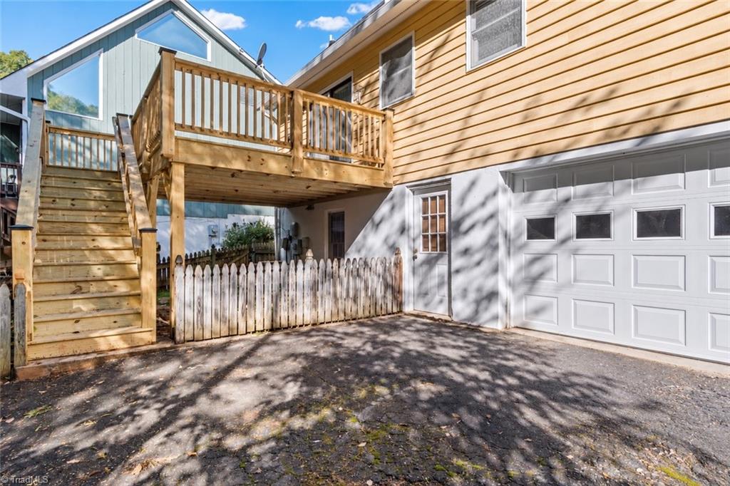 65 Carrisbrooke Lane Property Photo 29