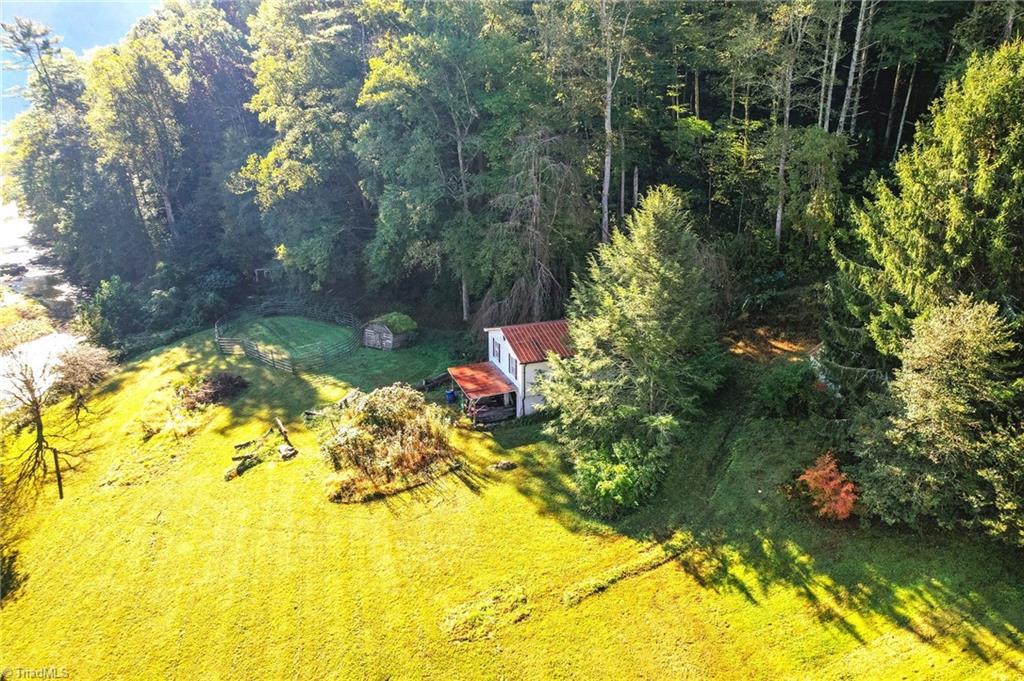 5521 Elk Creek Darby Road Property Photo 7