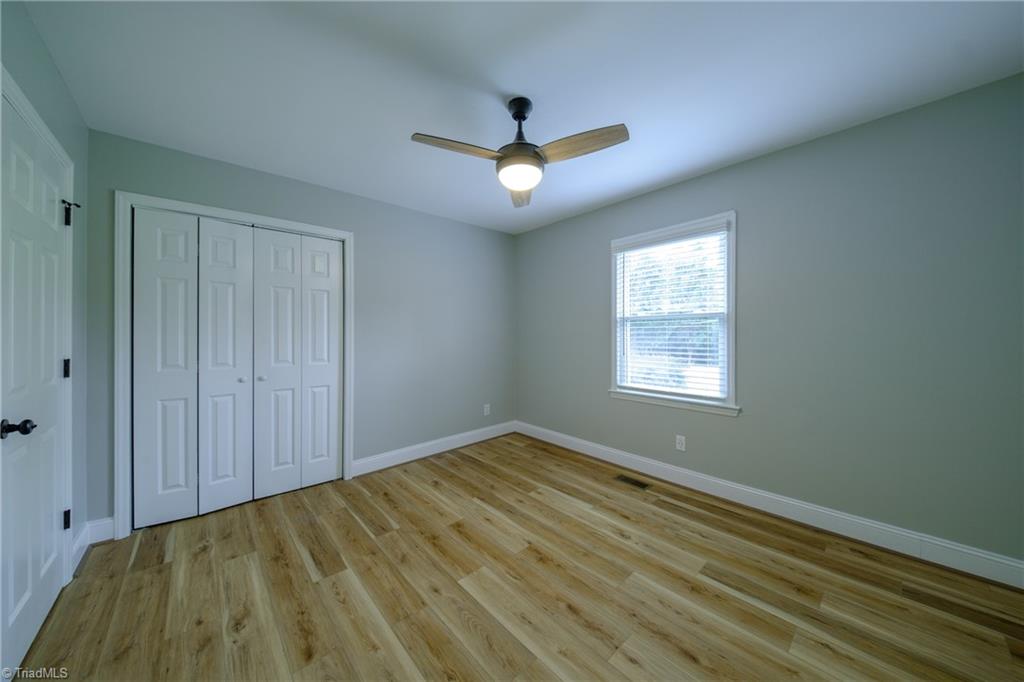 4302 Forest Manor Drive Property Photo 4