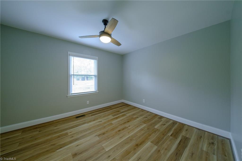 4302 Forest Manor Drive Property Photo 5