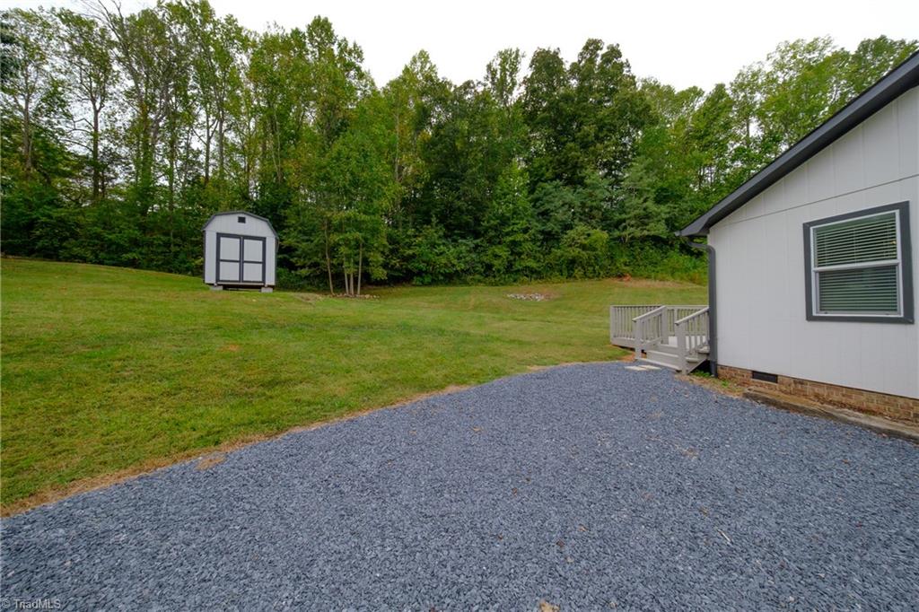 4302 Forest Manor Drive Property Photo 12
