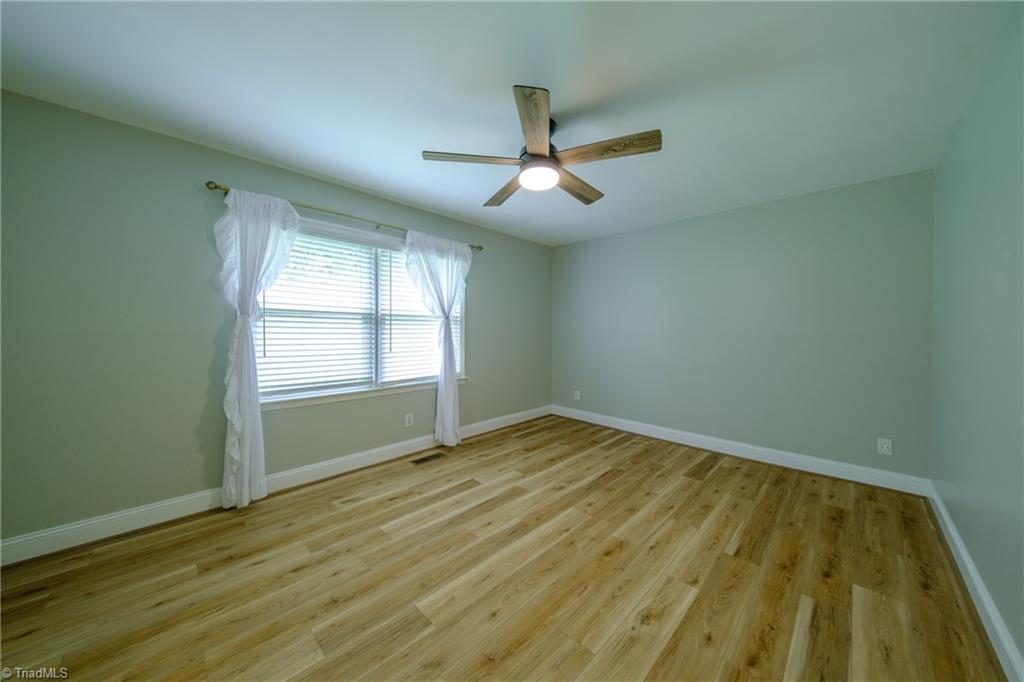4302 Forest Manor Drive Property Photo 21