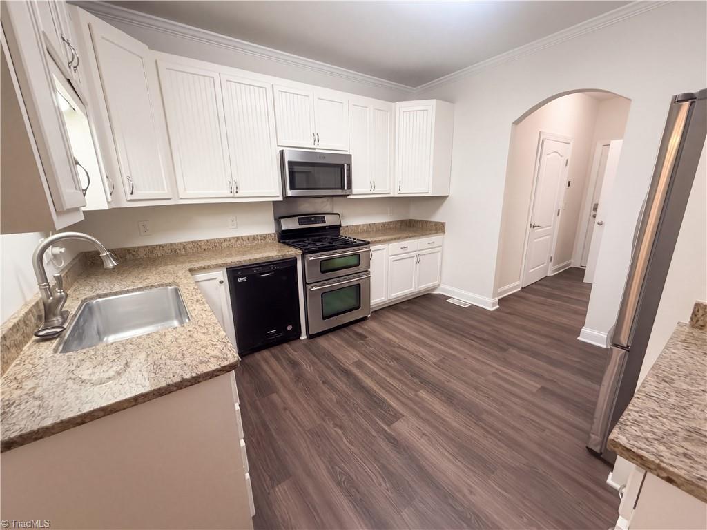 3943 Keller Court Property Photo 25