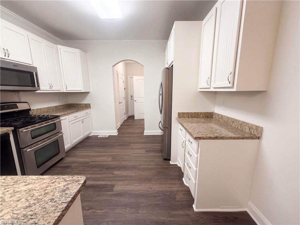 3943 Keller Court Property Photo 28