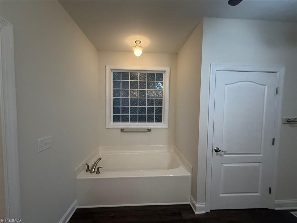 3943 Keller Court Property Photo 35