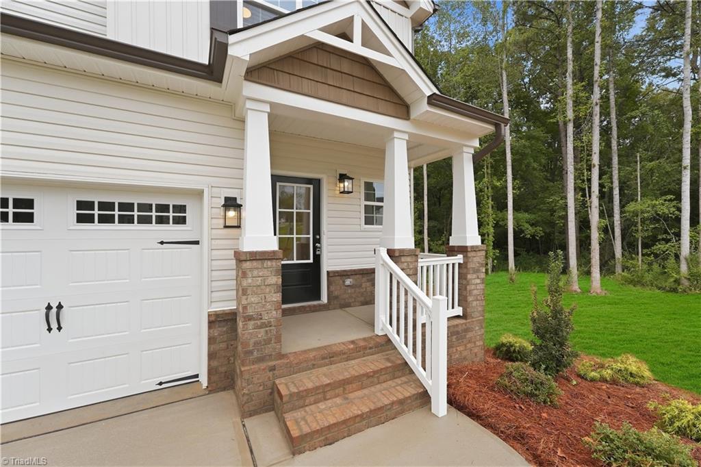 5397 Salem Woods Drive Property Photo 2