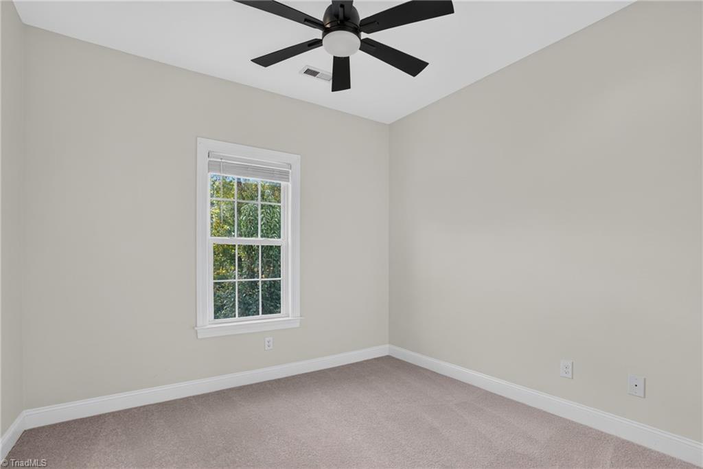 8 Nandina Drive Property Photo 34