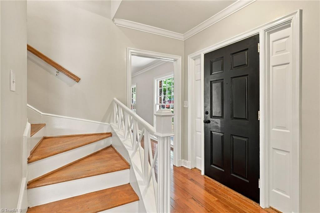1007 Wellington Street Property Photo 3
