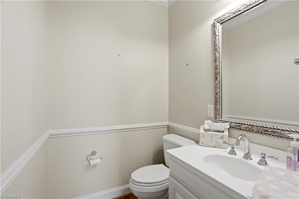 174 Carillon Drive Property Photo 32