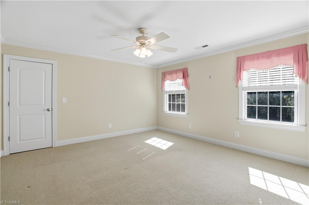 174 Carillon Drive Property Photo 37