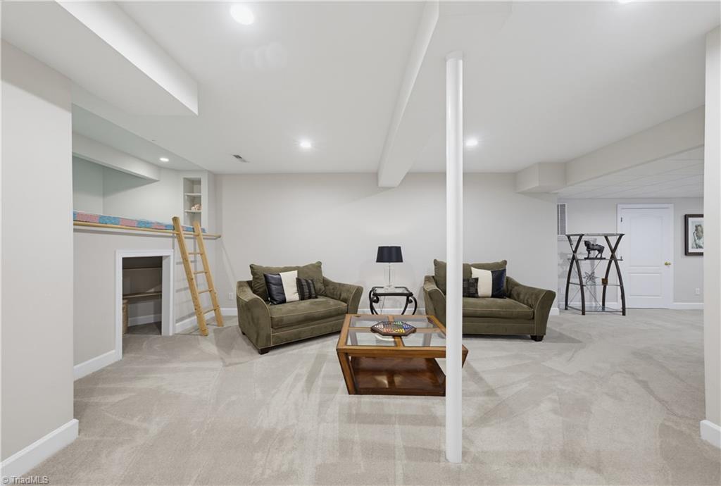 4600 Scottland Drive Property Photo 30