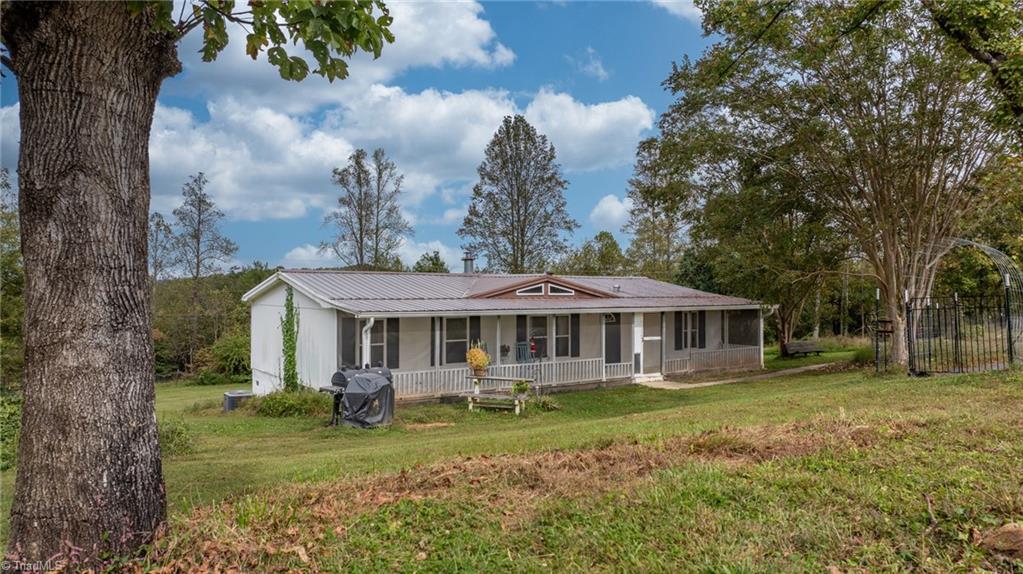 227 Mountain Lake Drive Property Photo 1
