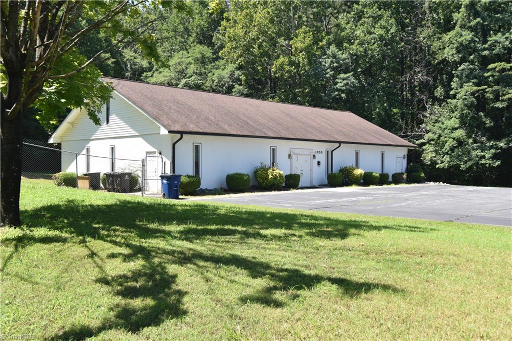1355 Peachtree Street Property Photo 2