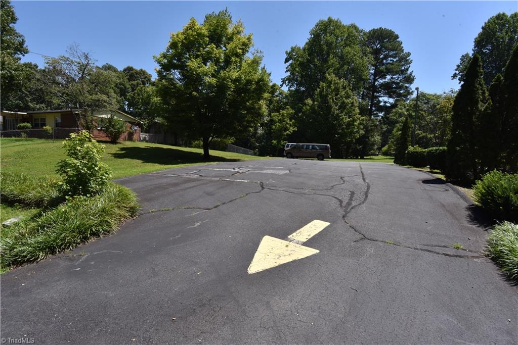 1355 Peachtree Street Property Photo 10