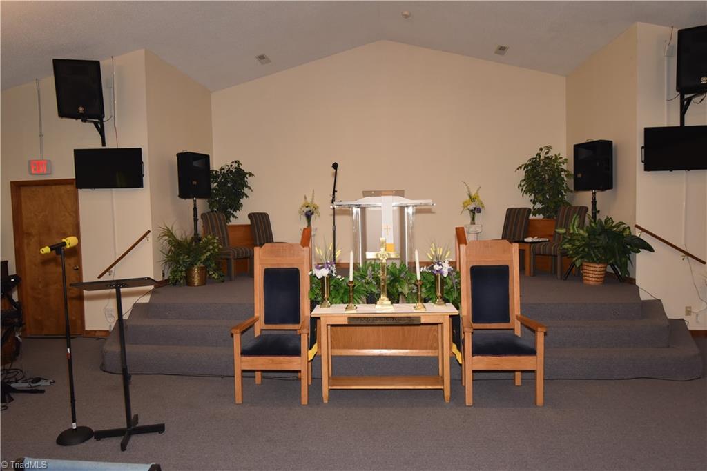 1355 Peachtree Street Property Photo 14