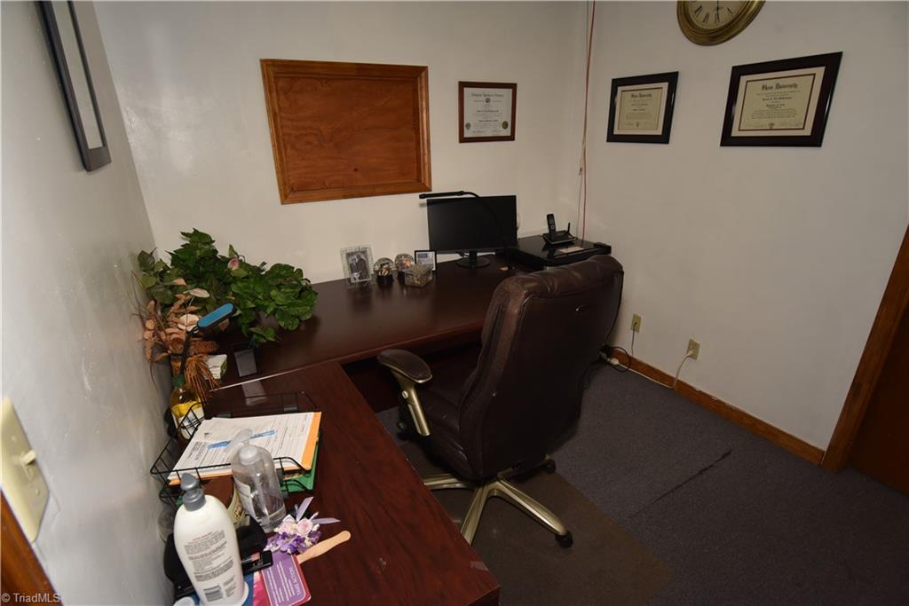 1355 Peachtree Street Property Photo 17