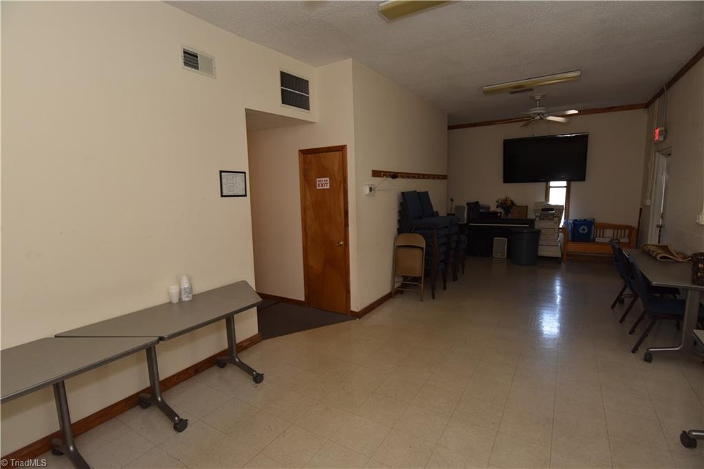 1355 Peachtree Street Property Photo 19