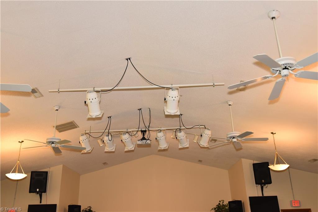 1355 Peachtree Street Property Photo 25