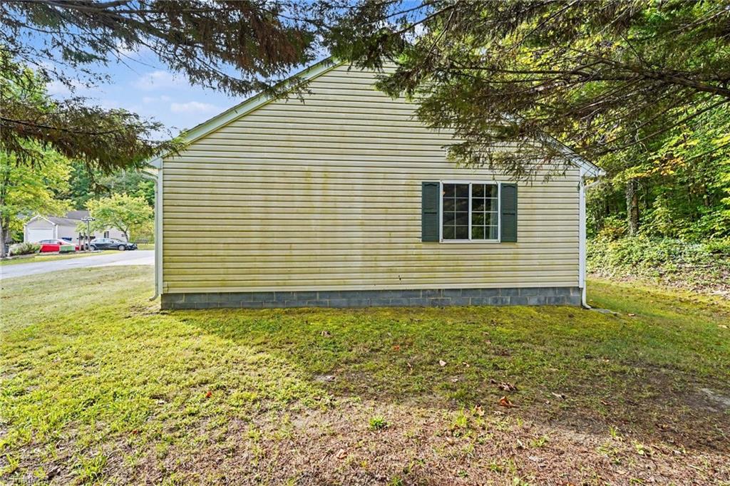 2525 Stratford Crossing Drive Property Photo 40