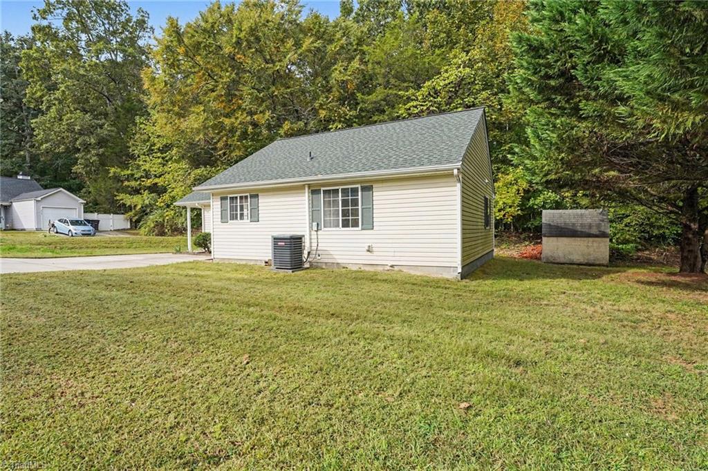 2525 Stratford Crossing Drive Property Photo 46