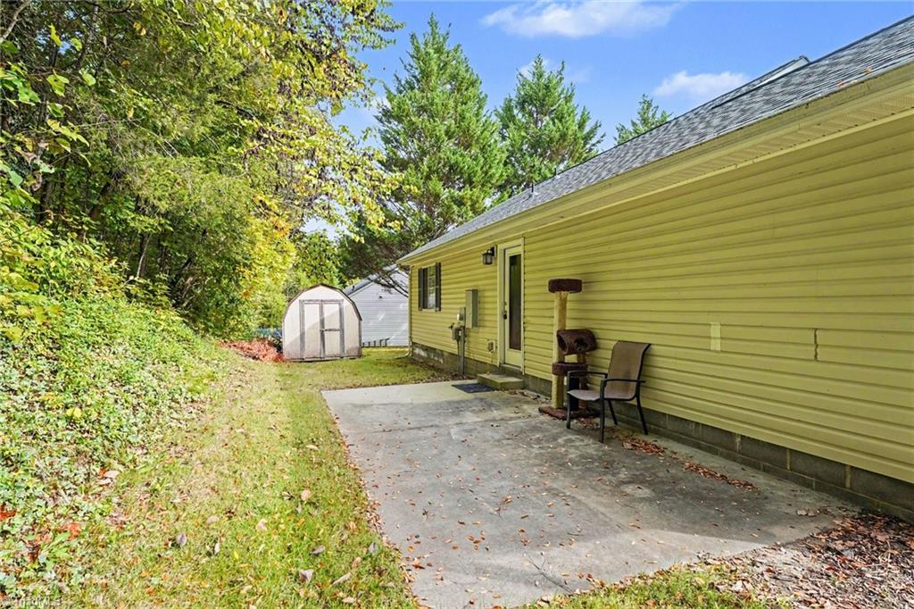 2525 Stratford Crossing Drive Property Photo 49