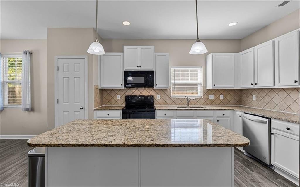 4604 Meadowside Terrace Property Photo 12