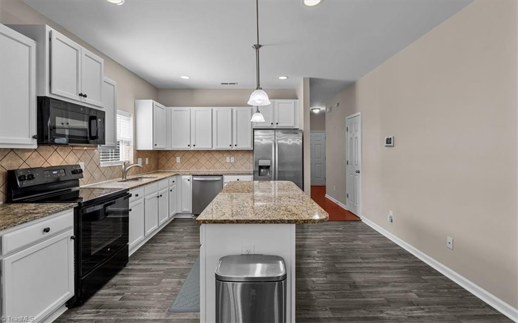 4604 Meadowside Terrace Property Photo 14