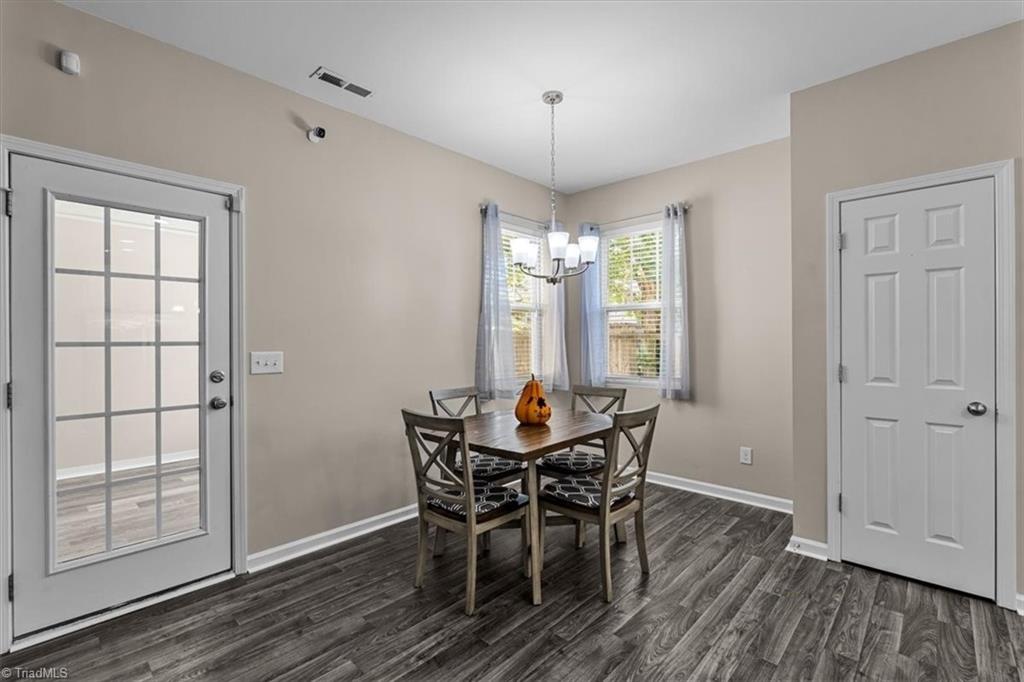 4604 Meadowside Terrace Property Photo 17