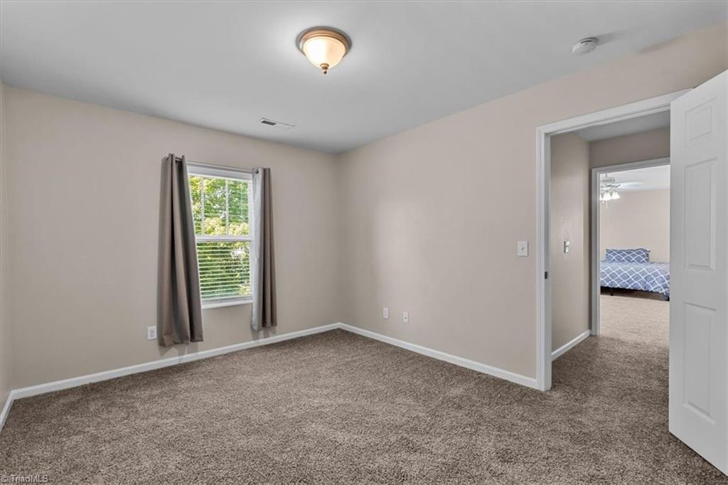 4604 Meadowside Terrace Property Photo 37