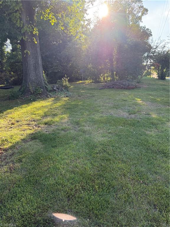 210 Devonway Street Property Photo 3